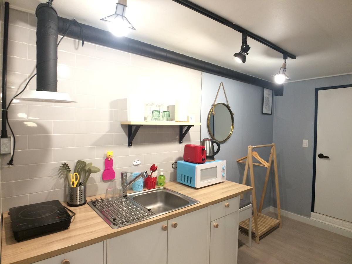 Apelbaum2 Hongdae Hotel Сеул Екстериор снимка