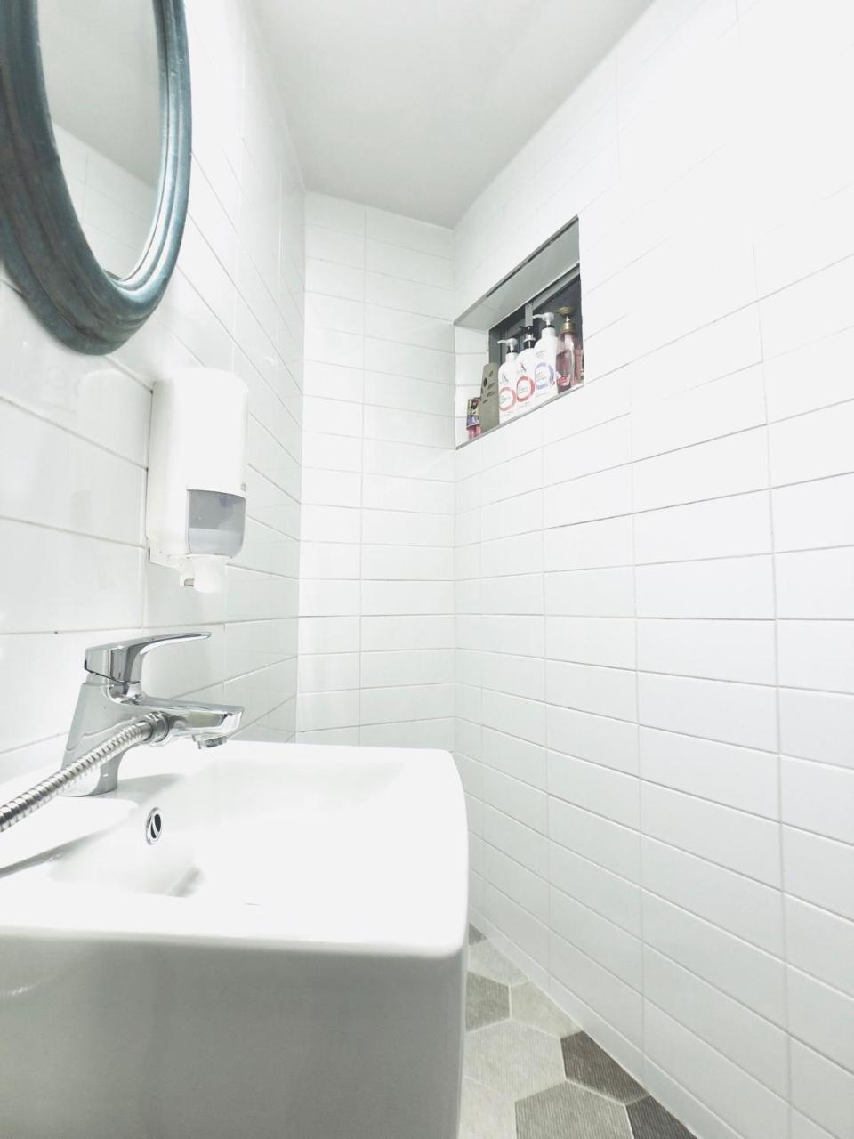 Apelbaum2 Hongdae Hotel Сеул Екстериор снимка