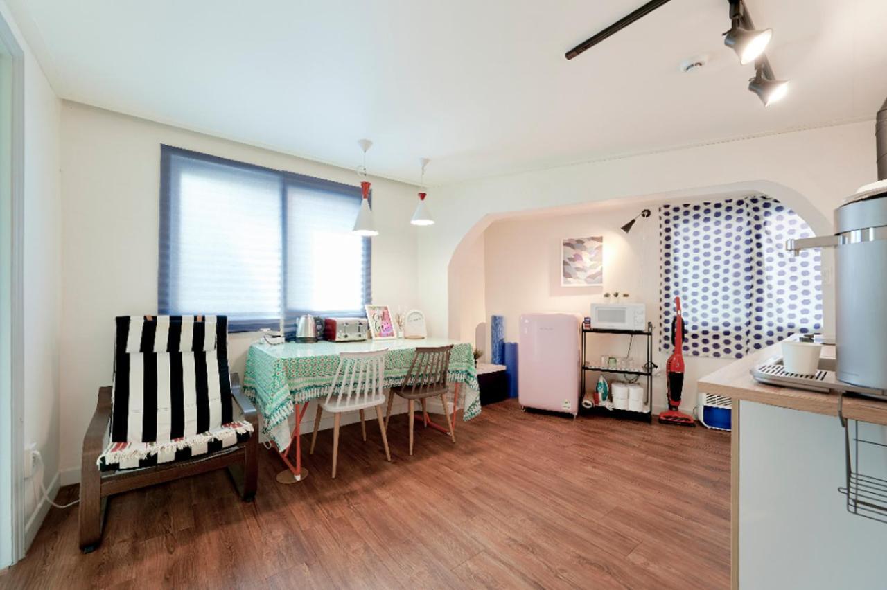 Apelbaum2 Hongdae Hotel Сеул Екстериор снимка